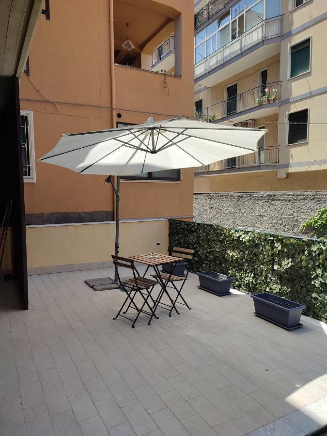 Appartamento Incantevole Con Parcheggio E Giardino Catania Exteriör bild