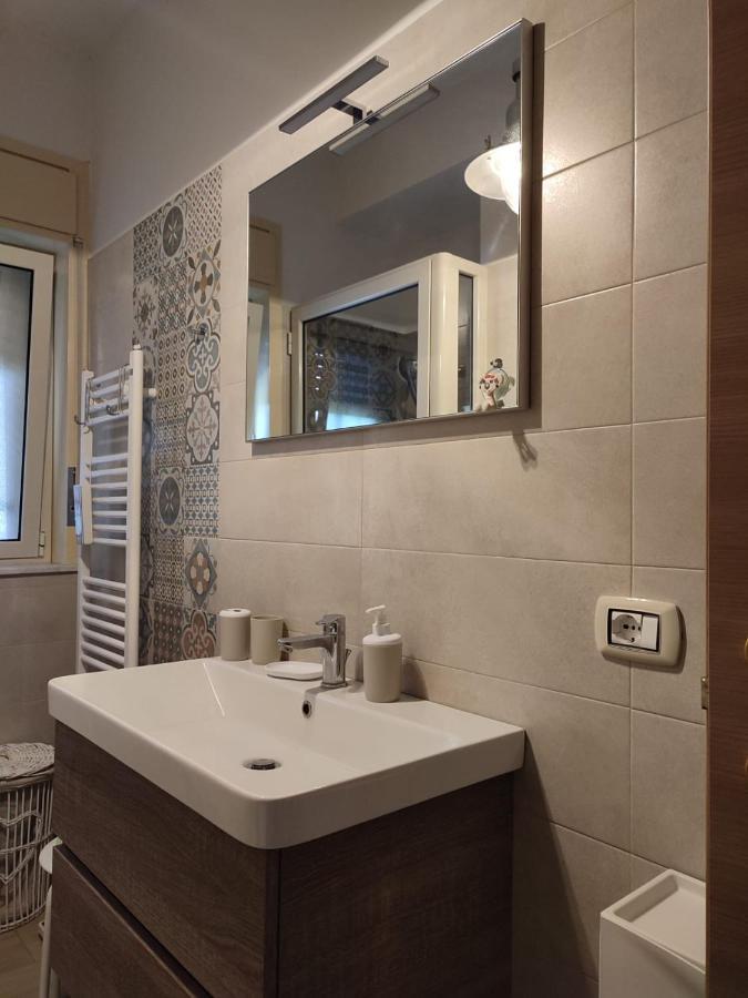 Appartamento Incantevole Con Parcheggio E Giardino Catania Exteriör bild