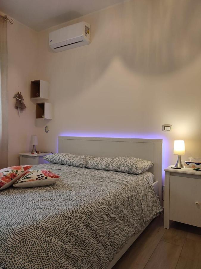 Appartamento Incantevole Con Parcheggio E Giardino Catania Exteriör bild