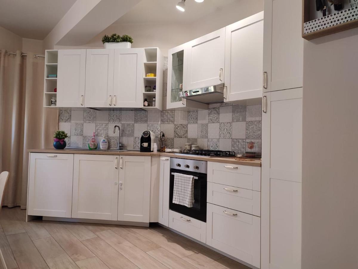 Appartamento Incantevole Con Parcheggio E Giardino Catania Exteriör bild
